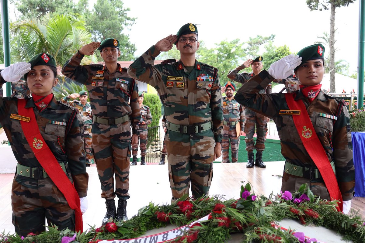 ZoyaAliKh's tweet image. 26th Memorial Day of Mahavir Chakra awardee (posthumous) Captain Neikezhakuo Kenguruse was observed today at Nerhema Phezha Village, commemorating his ultimate sacrifice during the 1999 Kargil War.#ProgressingJk #Nashamuktjk  #VeeronkiBhoomi #Badltajk  #Agniveer #agnipathscheme