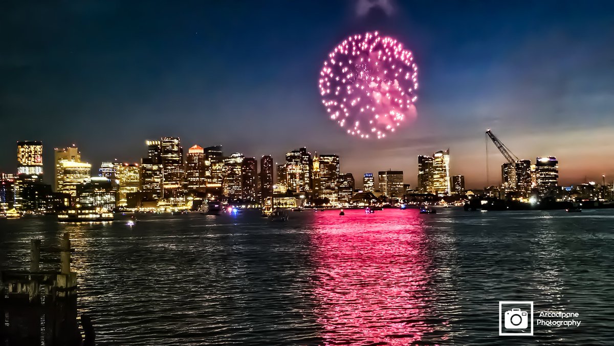 Arcadipanephotography (@irisheyesphoto1) on Twitter photo Fireworks 🎆 over Boston Harbor tonight <a href="/NBC10Boston/">NBC10 Boston</a> <a href="/WCVB/">WCVB-TV Boston</a> <a href="/MarcHurBoston/">Marc Hurwitz</a> <a href="/OnlyInBOS/">Only In Boston</a> <a href="/BostonAttitude/">BostonAttitude</a> <a href="/DavidJLieb/">Dave Lieb</a> <a href="/BostonLogan/">Boston Logan International Airport</a> <a href="/BostonMagazine/">Boston Magazine</a> #Boston <a href="/SydWeather/">Sydney Welch</a> <a href="/SurfSkiWeather/">Tim Kelley</a> <a href="/Wxdavidw/">David Williams</a> <a href="/TevinWooten/">Tevin Wooten</a> <a href="/MichaelPageWx/">Michael Page</a> Fireworks 🎆 over Boston Harbor tonight <a href="/NBC10Boston/">NBC10 Boston</a> <a href="/WCVB/">WCVB-TV Boston</a> <a href="/MarcHurBoston/">Marc Hurwitz</a> <a href="/OnlyInBOS/">Only In Boston</a> <a href="/BostonAttitude/">BostonAttitude</a> <a href="/DavidJLieb/">Dave Lieb</a> <a href="/BostonLogan/">Boston Logan International Airport</a> <a href="/BostonMagazine/">Boston Magazine</a> #Boston <a href="/SydWeather/">Sydney Welch</a> <a href="/SurfSkiWeather/">Tim Kelley</a> <a href="/Wxdavidw/">David Williams</a> <a href="/TevinWooten/">Tevin Wooten</a> <a href="/MichaelPageWx/">Michael Page</a>