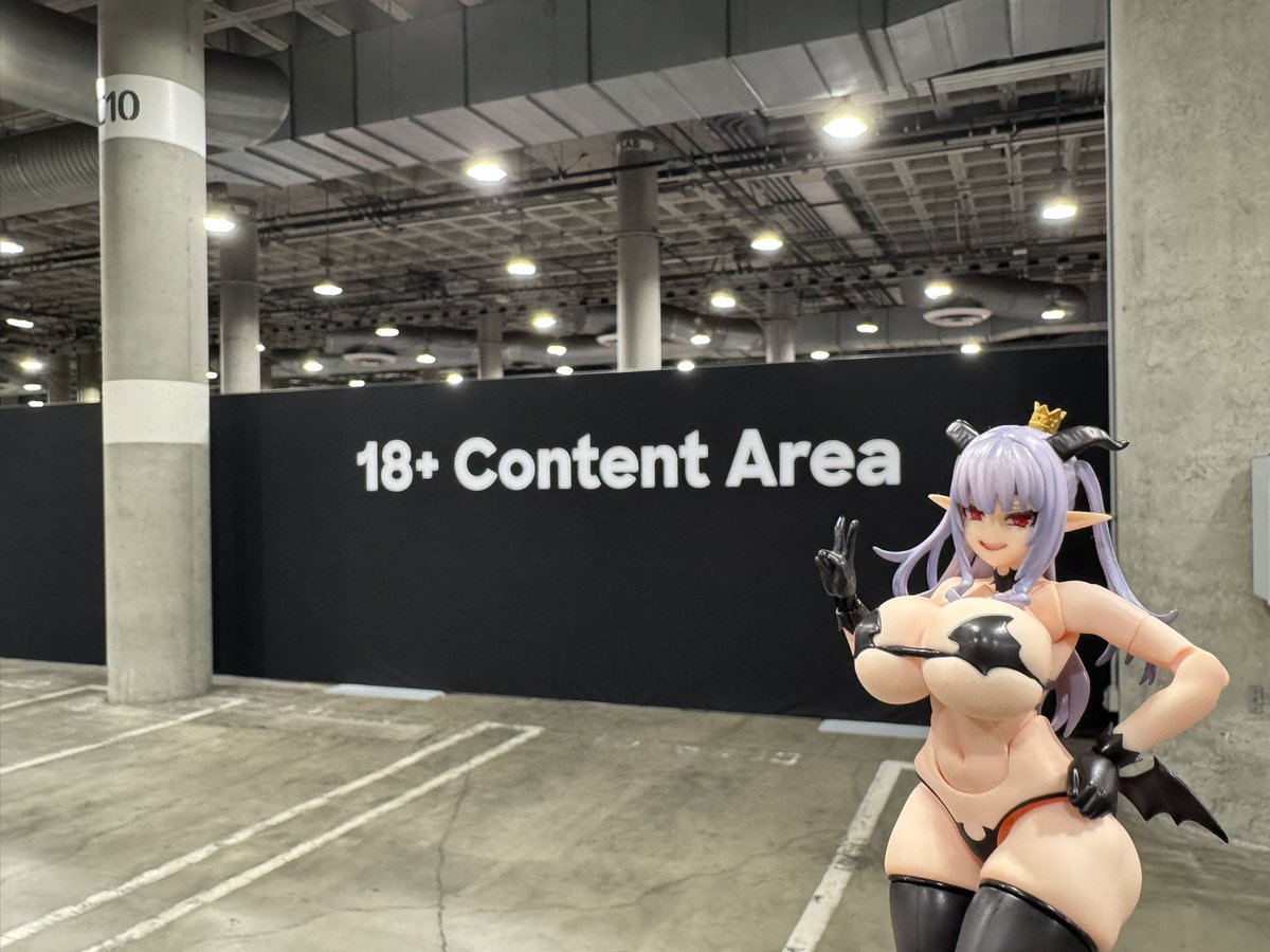 大きい！
アメリカの皆さん明日からのAnimeExpoはよろしくお願いします