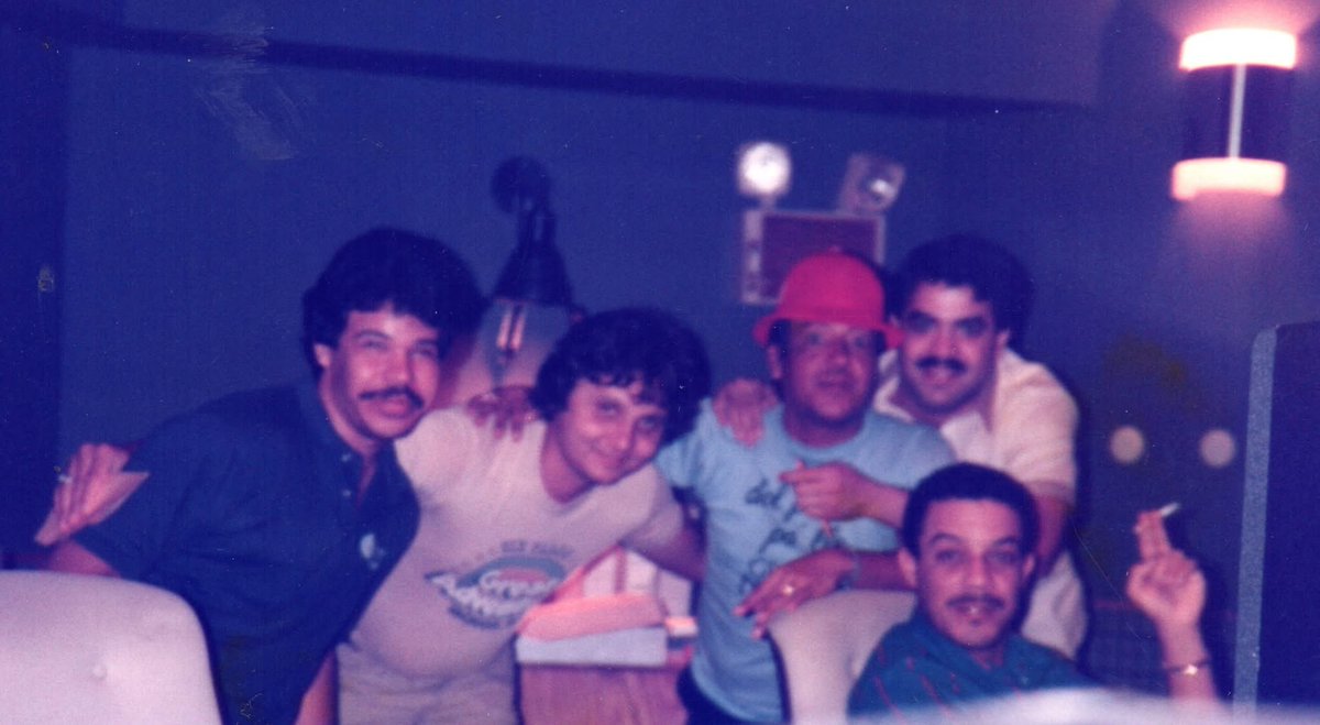 Tuve la Gran Fortuna en 1986 de Producir "Niche Con Cuerdas" en Puerto Rico. Priceless.🎺