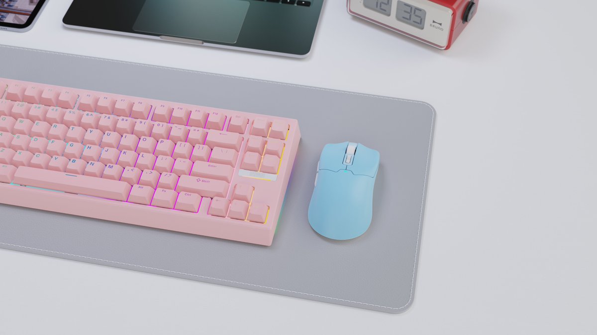 EpomakerK's tweet photo. New Mouse Alert! ๐ฅ๐ฅ
๐Click Lite will coming soon~
What are u most looking forward to about our newly launched mouse? ๐
Now please choose a color as your new outfit๏ผ๐ผ
Tap ๐for Blue
Tap ๐คfor White
Tap ๐คfor Black
#ClickLite #Mouse #epomaker #epomakerkeyboard https://t.co/V53DkEYasy