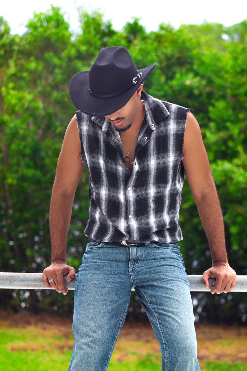 Let me be your #cowboy #gay #lgbt