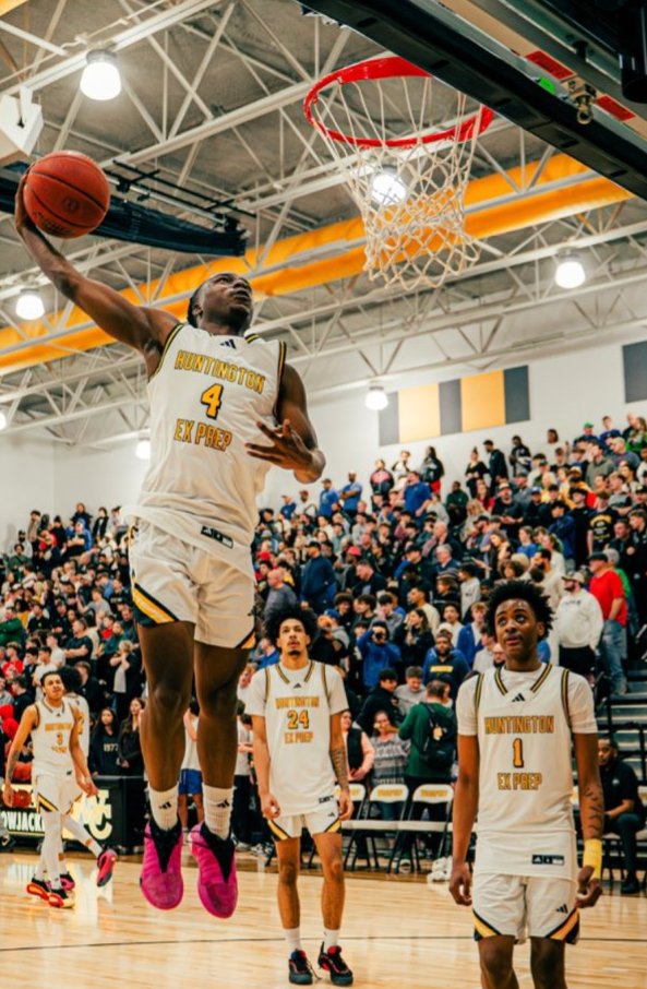 Join us this Friday night at 7:30 PM as Maki Cary of Huntington Prep announces his collegiate commitment. We plan on a live event which will be streamed from Maki's page on Facebook, Instagram, and on X. With 11 impressive offers to consider, this is a pivotal moment in his life.