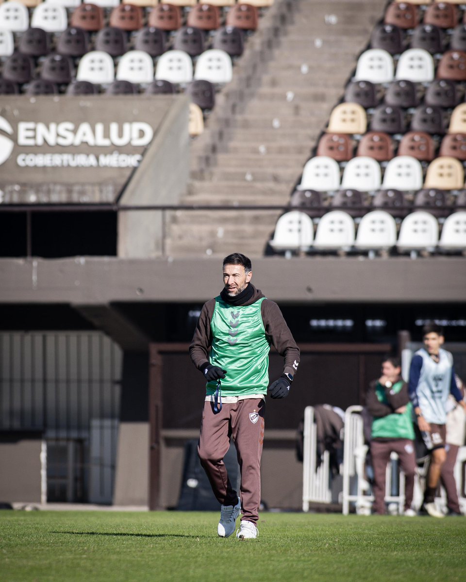 Liga 🏟️ tweet media