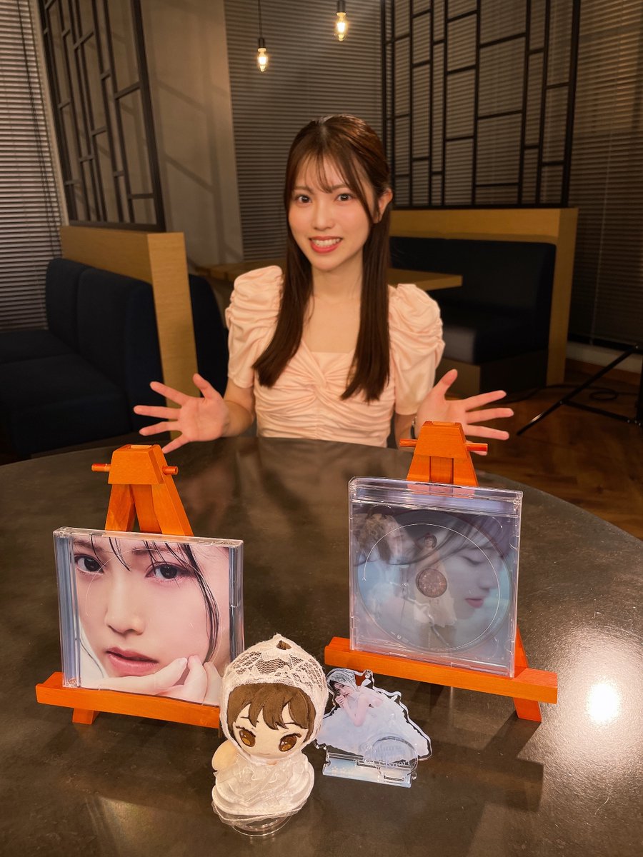 ❀*⊹┈┈┈
　   1st E.P 「As I Am」
　　　　　   ┈┈┈┈⊹*❀

 昨日は1st E.P 「As I Am」の発売記念生配信をご視聴いただきありがとうございました！
ぜひ楽曲もたくさんお聴きください✨(スタッフ)

📷️アーカイブ
youtube.com/live/hdfis-tyN…

🌸配信
lnk.to/1stEP_asiam

#石原夏織