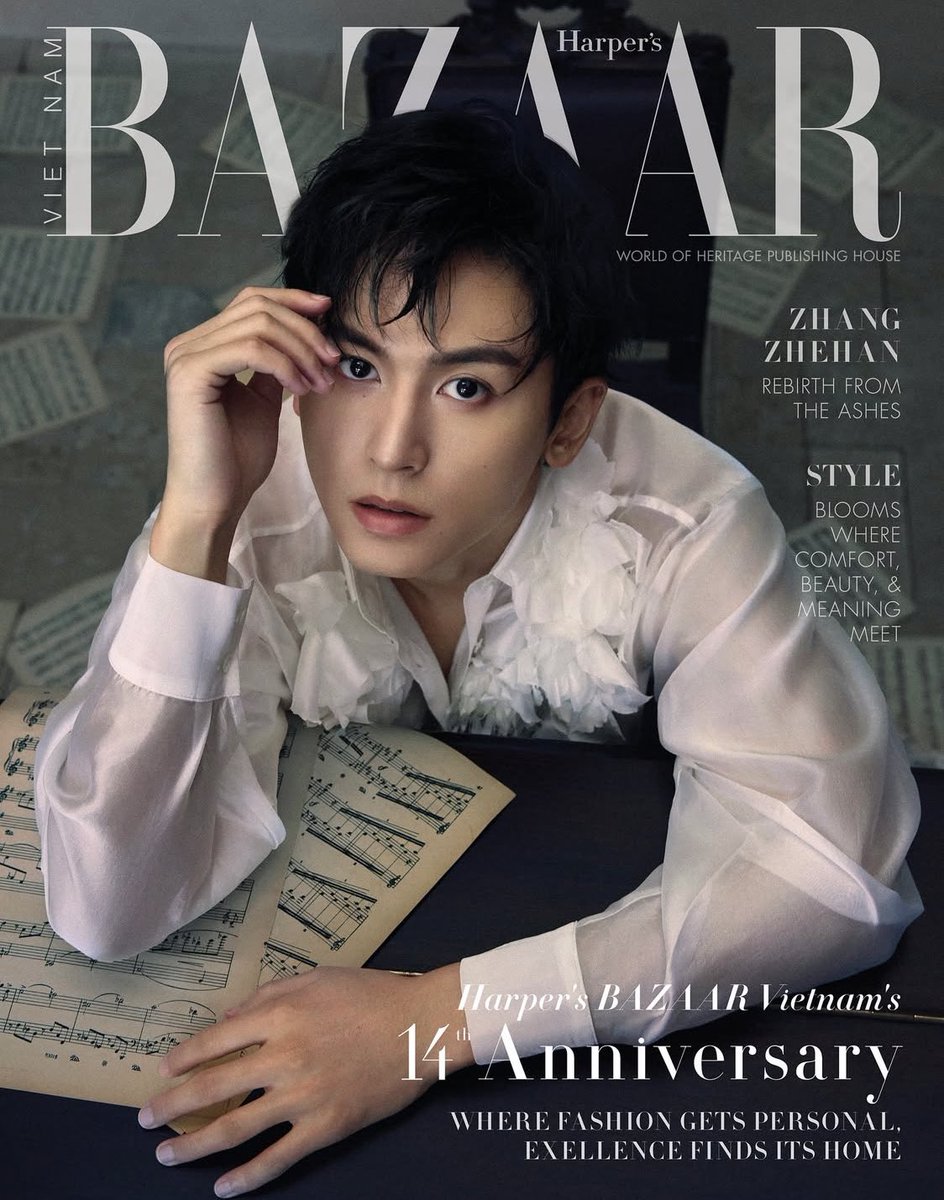HourlyZhangZH's tweet image. #ZhangZhehan’s Vietnam Fashion Bazaar July issue pre-sale is open today

Version C: zinetop.com/products/harpe…

Version A: 

Version B: