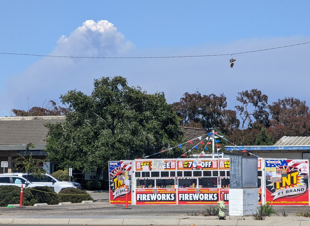 D. Stamos/Helodriver (@spacecoastpix) on Twitter photo Heavy three holers go nose to nose at Santa Maria as <a href="/Ten_Tanker/">10_Tanker Air Carrier</a>'s DC-10s work the rapidly growing #madrefire to the east. Heavy three holers go nose to nose at Santa Maria as <a href="/Ten_Tanker/">10_Tanker Air Carrier</a>'s DC-10s work the rapidly growing #madrefire to the east.