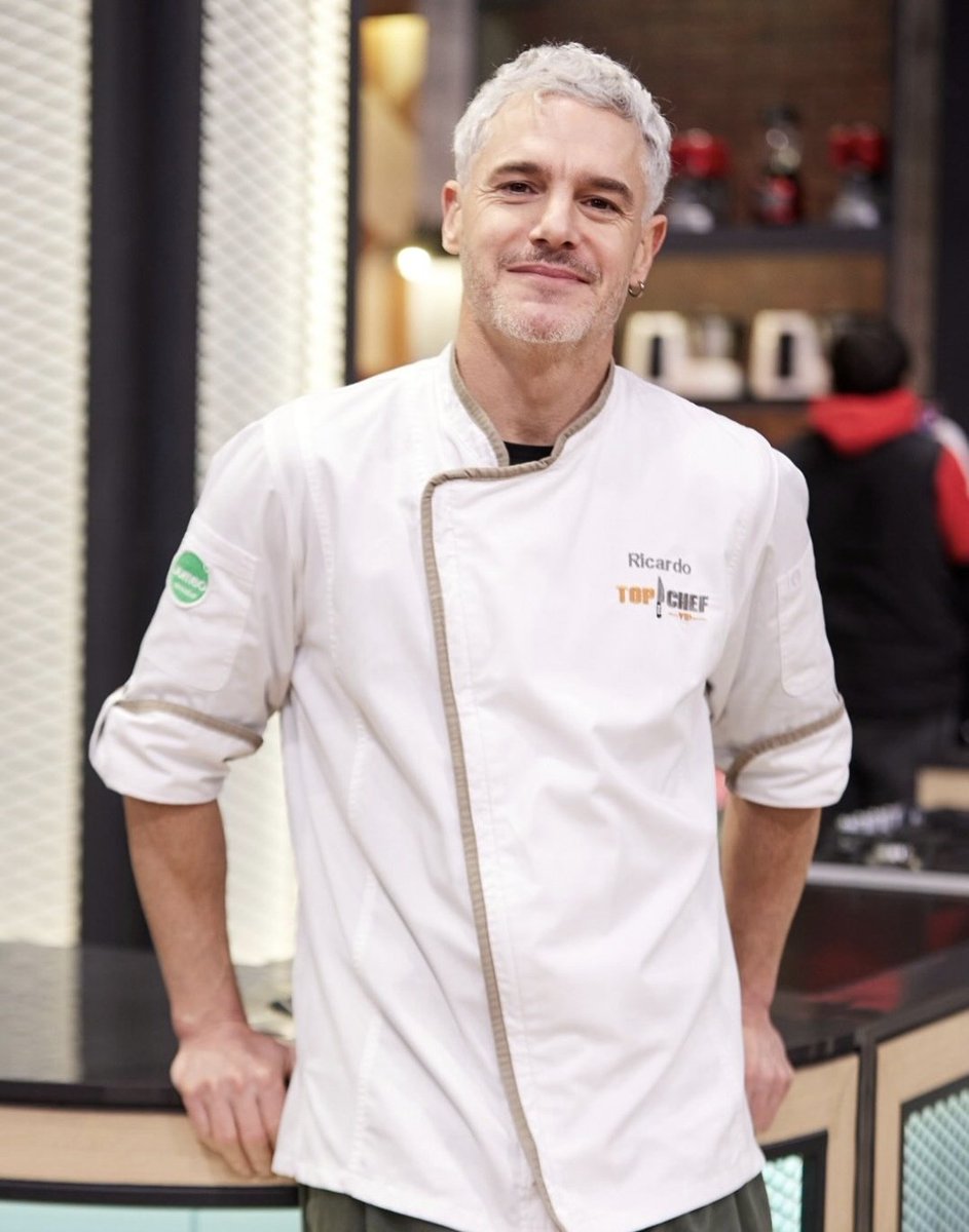 Que hombre más lindo por la chucha❤️‍🔥 

#topchefCHV
