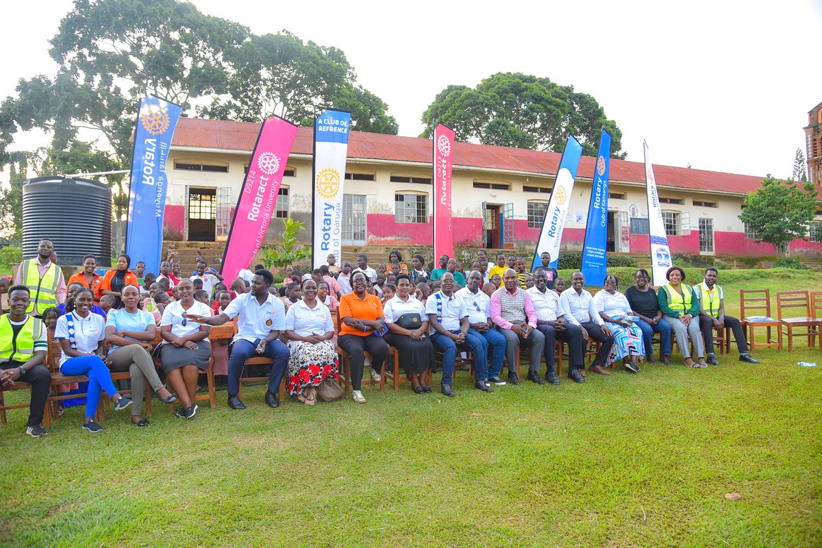 RAC_Bwebajja's tweet photo. A massive thank you to our generous sponsors:
@nextmediaug | @foundationccare | @JMSUganda | @AFRIpads | @eurofoamuganda 🙏
Together, we’re not just changing lives—we’re protecting futures.
#SevenDaysOfService #RotaryInAction #PeopleOfAction #RotaractD9214 https://t.co/rXEkiL2UQE