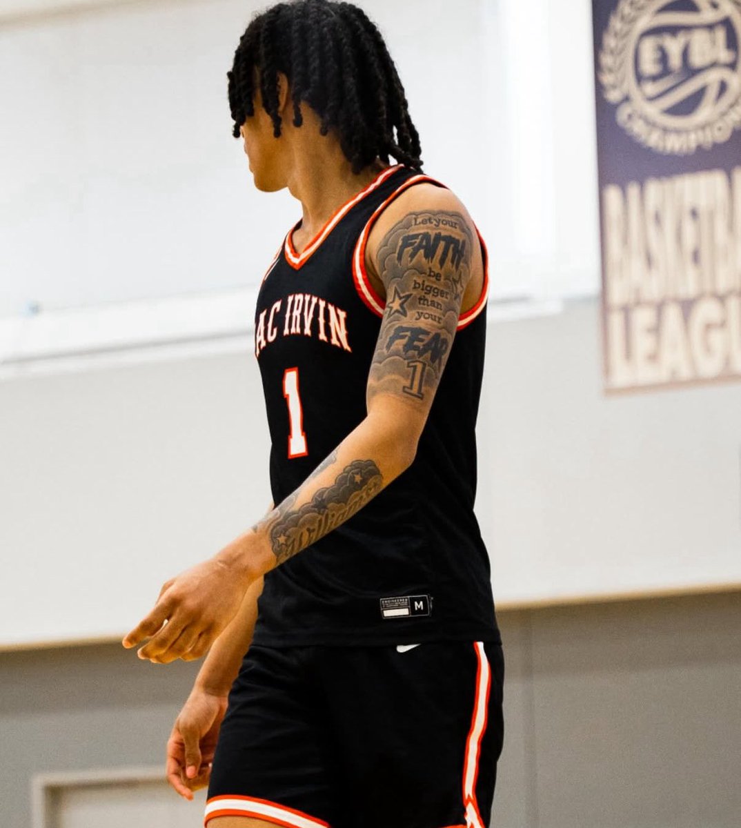 Top-150 2026 W Lincoln Williams has a pair of official visits locked in:

Saint Louis — 7/28
Arizona State — 8/30

Virginia Tech, Illinois, North Texas, Xavier, DePaul &amp; more also in the mix for visits.

👥 madehoops.com/PlayerProfile_…