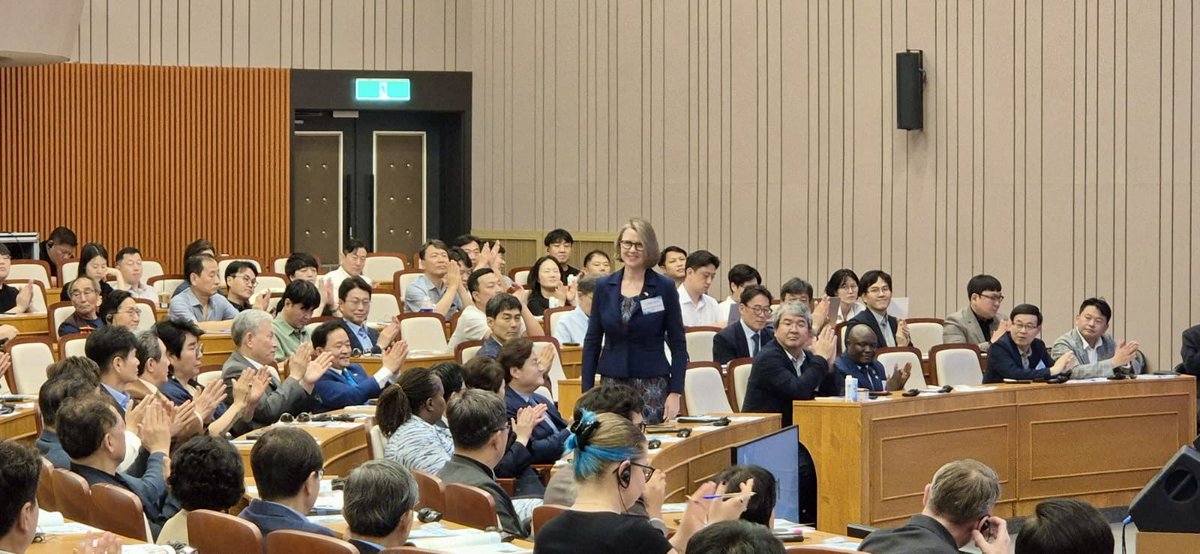 Anne Kari H. Ovind tweet media