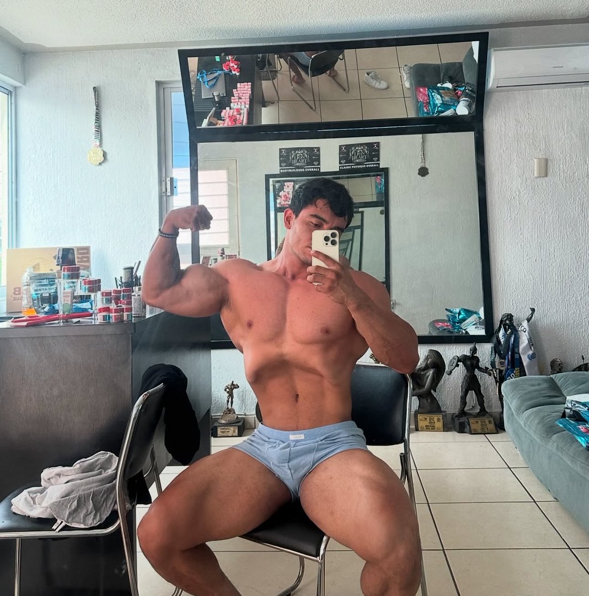 ᴰᵃᵛ!ᵈ (@machosoficialmx) on Twitter photo 