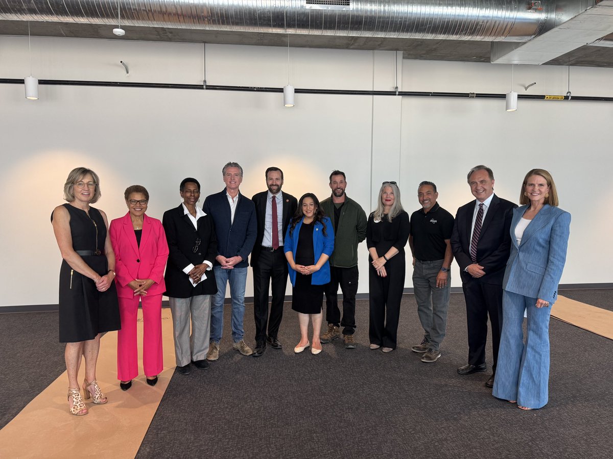 WGAWest's tweet image. WGAW joined Governor Newsom today as he signed a bill to expand the CA Film and TV Tax Incentive. Funding for the jobs program will more than double to $750 million, a crucial step to keeping production jobs in CA. #KeepCaliforniaRolling
