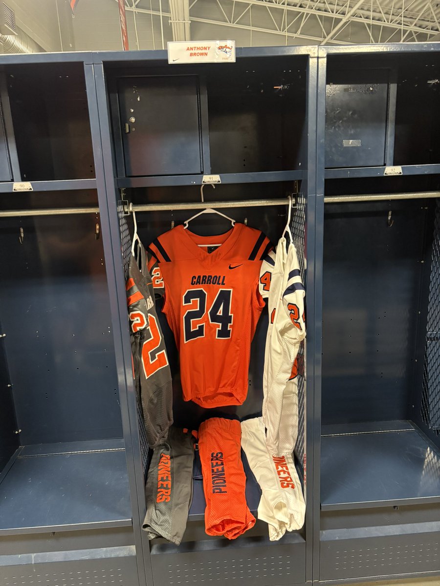 Anthony Brown (@anthonybj2026) on Twitter photo Thank you to <a href="/CoachBuddah/">Mike Budziszewski</a> <a href="/CoachBenMathias/">Ben Mathias</a> <a href="/CoachJCase/">Jaxon Case</a> for giving me the opportunity to sit and talk to the entire coaching staff on my visit at <a href="/piofootball/">Carroll U Football</a> !🔥 Along with giving me the opportunity to learn so much about the amazing program you guys run! 🙌🏽
<a href="/MJ_NFLDraft/">Mark Johnson</a> Thank you to <a href="/CoachBuddah/">Mike Budziszewski</a> <a href="/CoachBenMathias/">Ben Mathias</a> <a href="/CoachJCase/">Jaxon Case</a> for giving me the opportunity to sit and talk to the entire coaching staff on my visit at <a href="/piofootball/">Carroll U Football</a> !🔥 Along with giving me the opportunity to learn so much about the amazing program you guys run! 🙌🏽
<a href="/MJ_NFLDraft/">Mark Johnson</a>