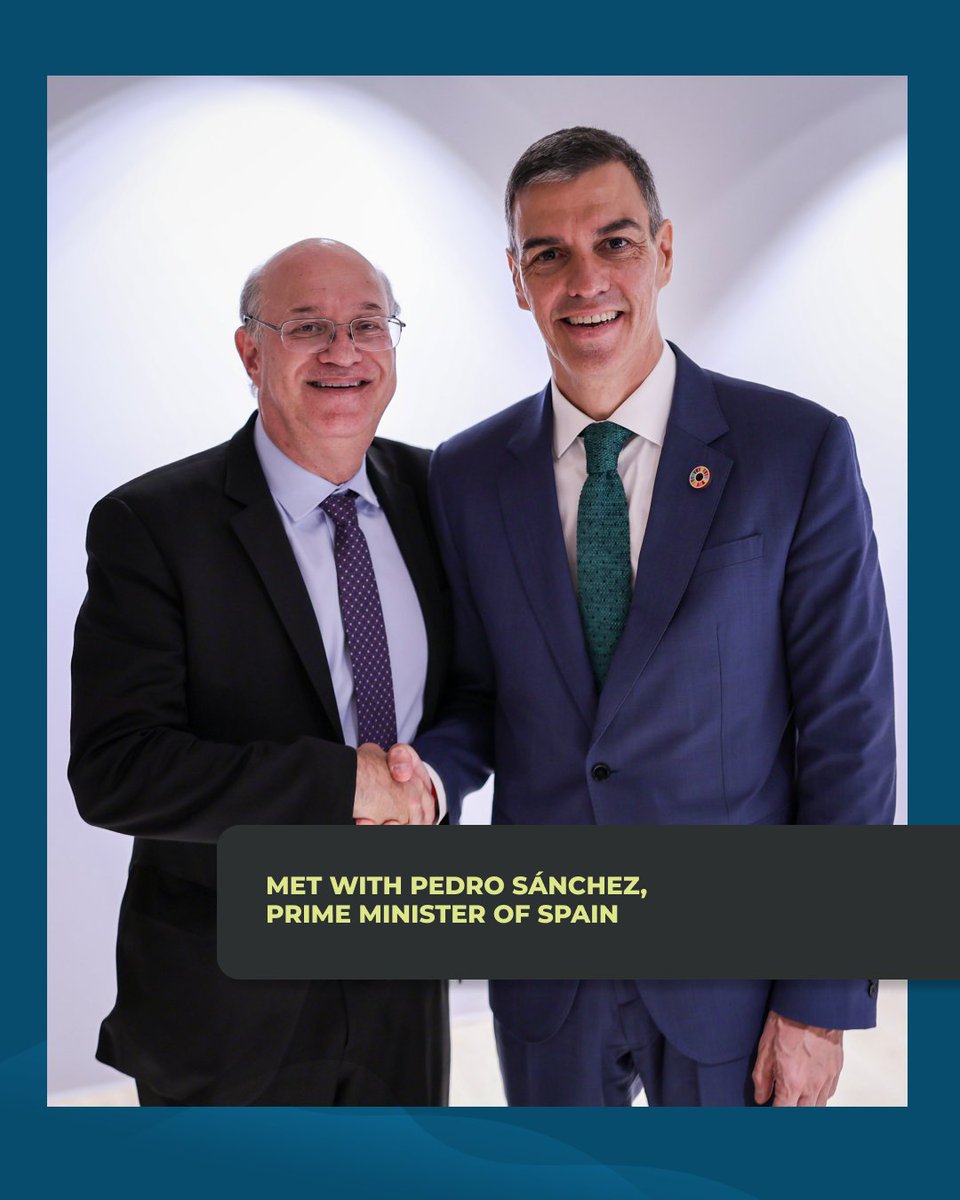 igoldfajn's tweet image. Check out some of my meetings in Seville.
-----
Mira algunas de mis reuniones en Sevilla.
-----
Veja algumas das minhas reuniões em Sevilha.