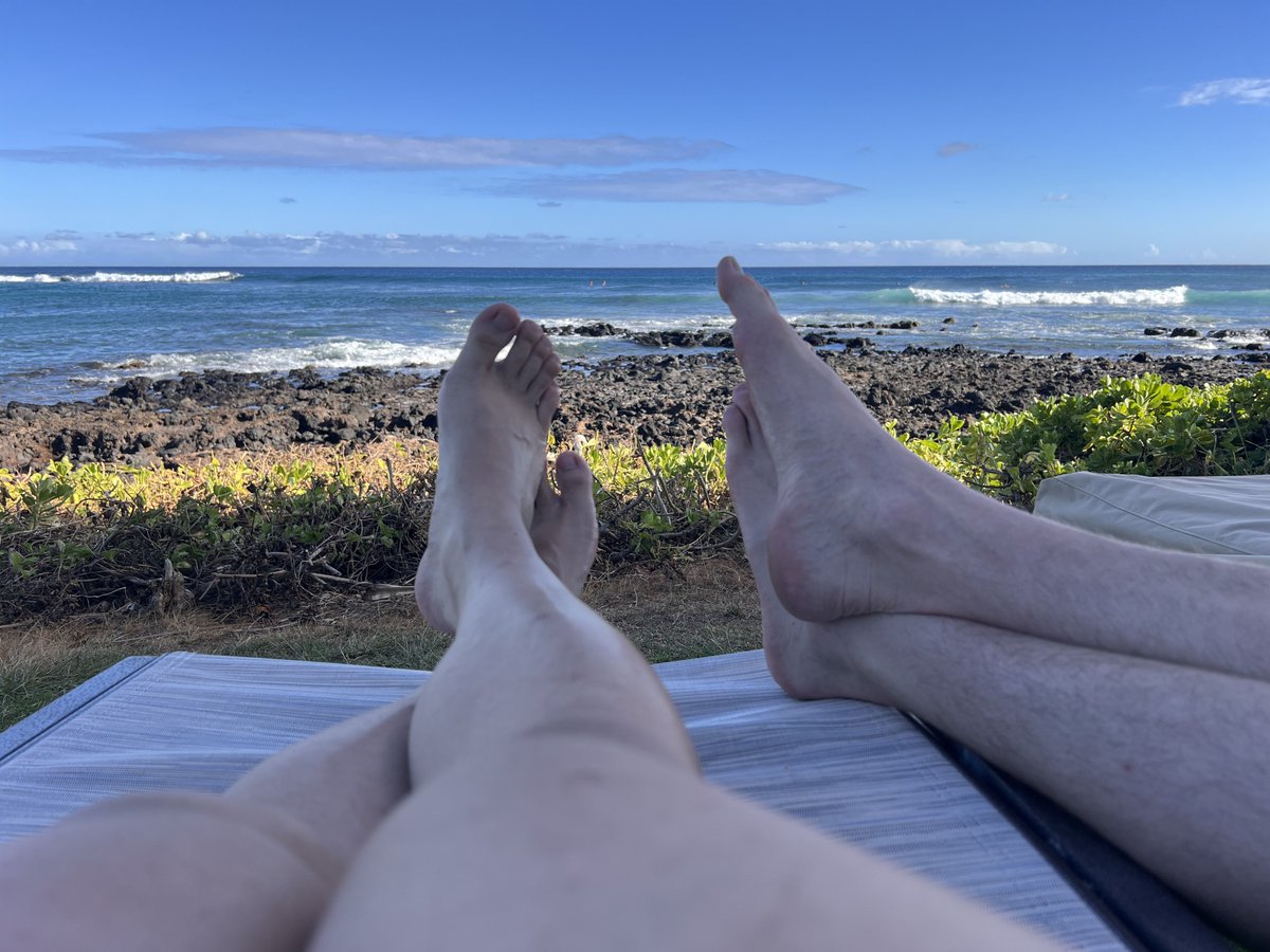 What a view~

🐾: mine and <a href="/knottydemon/">Demon Boy</a>
