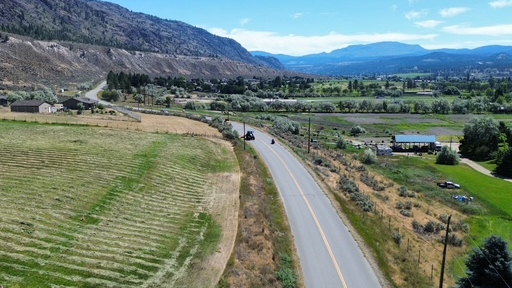 Argo_Thompson's tweet photo. #ArgoInAction: Crews mowing on Shuswap Rd + finishing culvert work with Arc monitors at Halston on Salish Rd.

Work is continuing throughout the service area this week. 👷 💪 

When you see us, give us a 👋 wave + remember to slow down + give crews room to work. #ConeZoneBC https://t.co/6o8qQ7YAAq