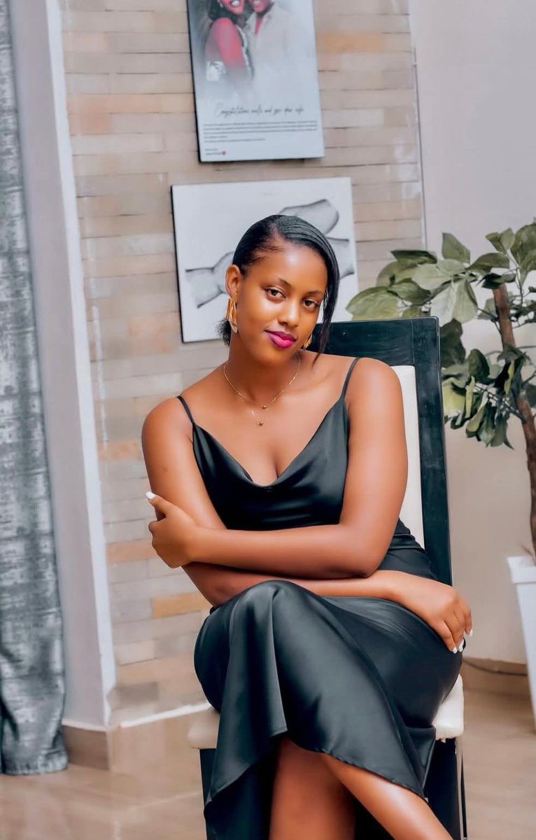 TinaaryS's tweet image. Mkeo ni kama kisima cha maji safi, kunywa maji ya kisima chako mwenyewe.
Good morning to you familia π