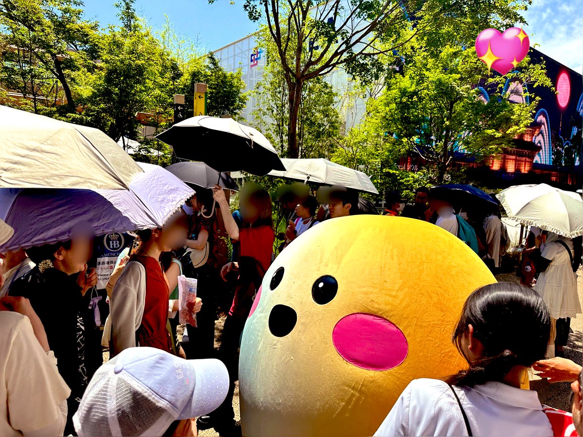 circularchan's tweet image. みんなの癒し系
大人気のマスコット
🇩🇪「サーキュラー」ちゃん🥰
ムギュッとギュギュッと寄ってくれます😍
サーキュラーちゃんに会いにドイツパビリオンへ行こう🇩🇪
レストランも「Oishii」よ😋🍺🌭
#万博 #ドイツ館 #サーキュラー #EXPO2025 #わ #癒し系 #ゆるキャラ #マスコット #ビール…