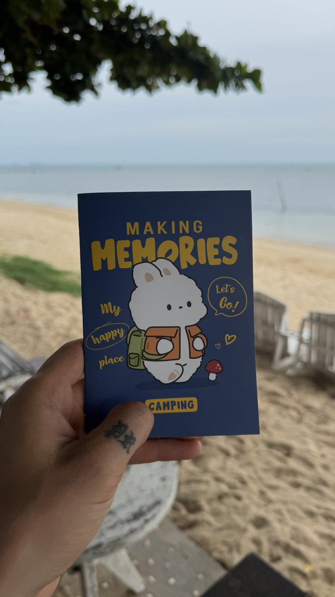 Morgende wie diese.. ♥️🌴

• Kaffee
• Journal
• Mein Lieblingsmensch
• Auf einer Insel