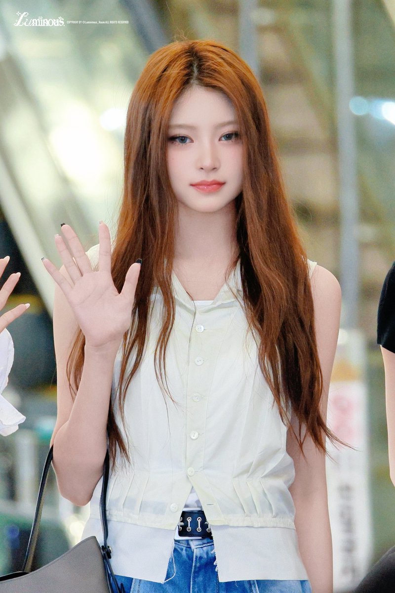 Luminous_Haum's tweet image. 250703 HQ.

7월 잘 보내~!

#KiiiKiii #키키 #HAUM #하음
#HAUMINOUS #하미너스