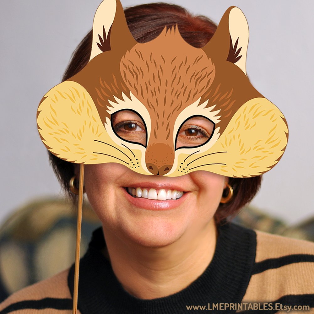 lmeprintables's tweet photo. Squirrel Mask Printable Chipmunk Halloween Carnival Costume Forest Animal Rodent Woodland Hamster Marmot Birthday Party Favor Game Kid Adult https://t.co/aeamn9kRnr via @Etsy #squirrelmask #squirrelcostume #ratmask #woodlandpartyideas #hamstermask #activitiesforkids #summerparty https://t.co/SXGRpC7PgF