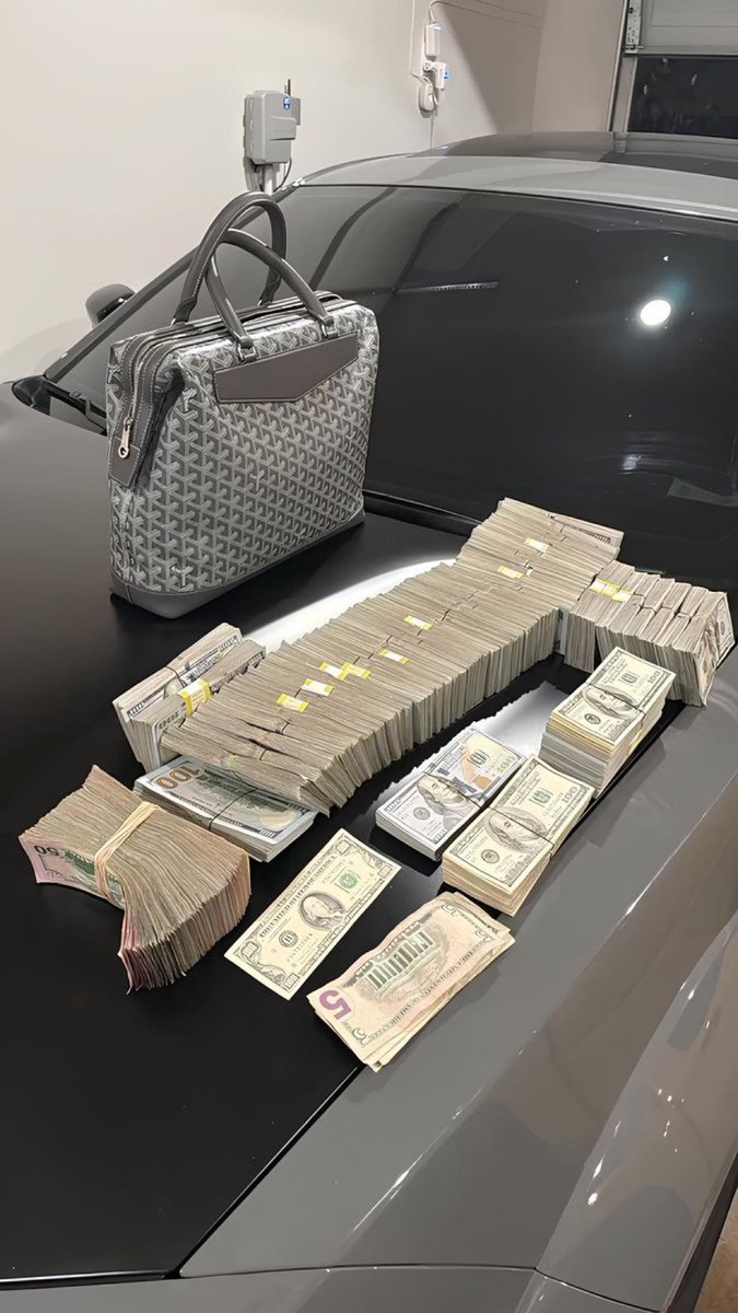 giftlove tweet media