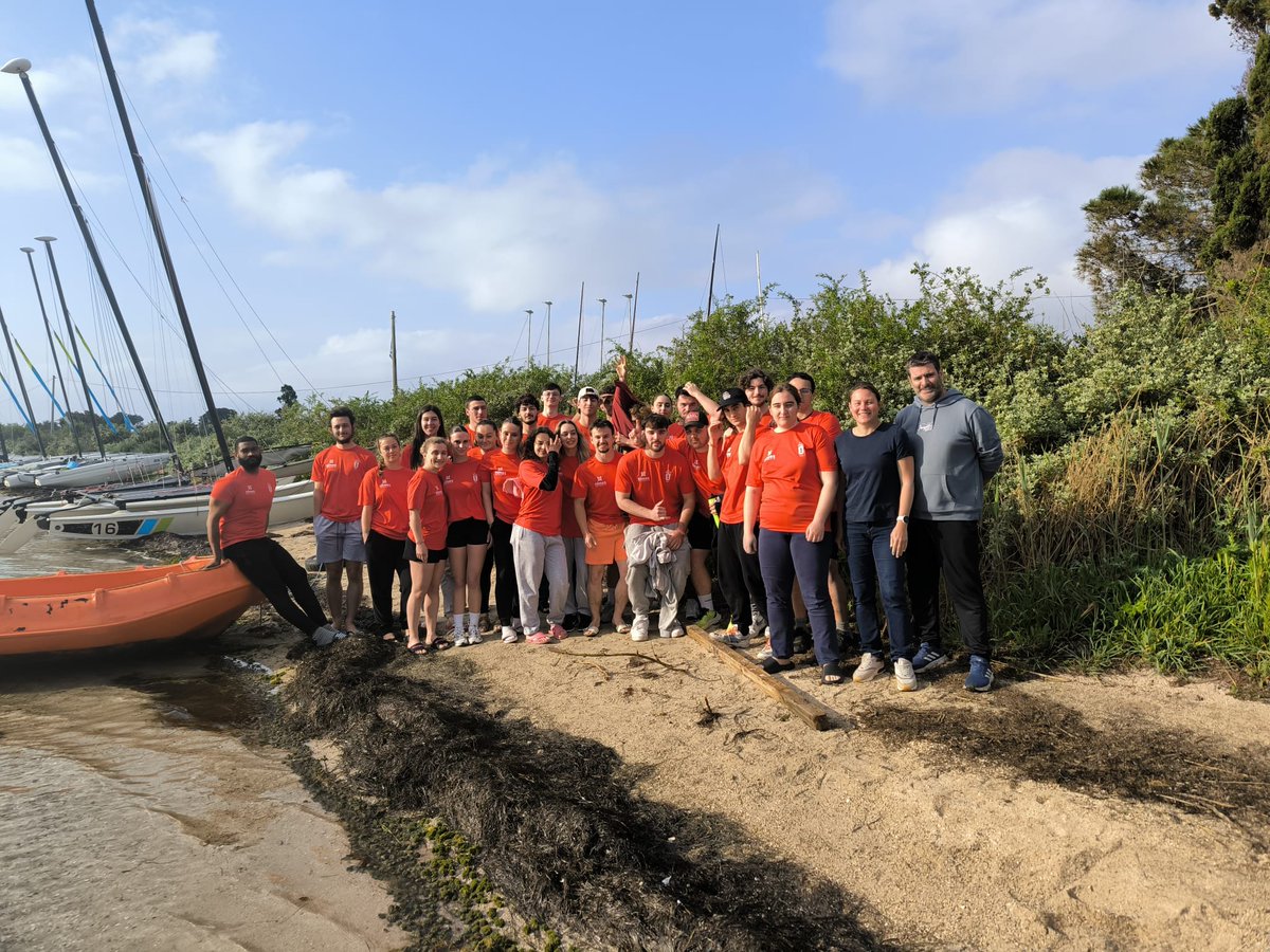 Nîmes Université (@unimesfr) on Twitter photo 🎓Les étudiant·es de 2e année de #STAPS d'<a href="/unimesfr/">Nîmes Université</a> ont vécu une semaine intense d’Activités Physiques de Pleine Nature en avril dernier !
🌊Voile aux <a href="/Les_Glenans/">Les Glénans</a> à Marseillan
⛰️Rando & canoë à Collias avec le BMG
🪪Objectif : carte pro d’éducateur sportif
#Sport #Formation 🎓Les étudiant·es de 2e année de #STAPS d'<a href="/unimesfr/">Nîmes Université</a> ont vécu une semaine intense d’Activités Physiques de Pleine Nature en avril dernier !
🌊Voile aux <a href="/Les_Glenans/">Les Glénans</a> à Marseillan
⛰️Rando & canoë à Collias avec le BMG
🪪Objectif : carte pro d’éducateur sportif
#Sport #Formation