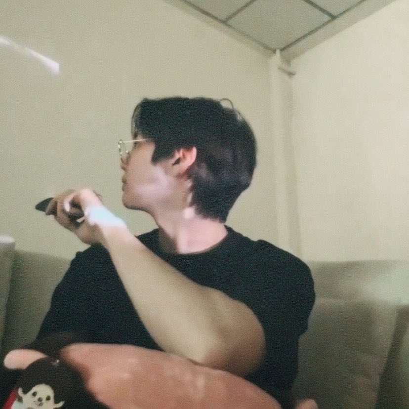 Poongpoong_JB's tweet image. เธอคะ 🍵📽️📚📱

#maxky_rp
