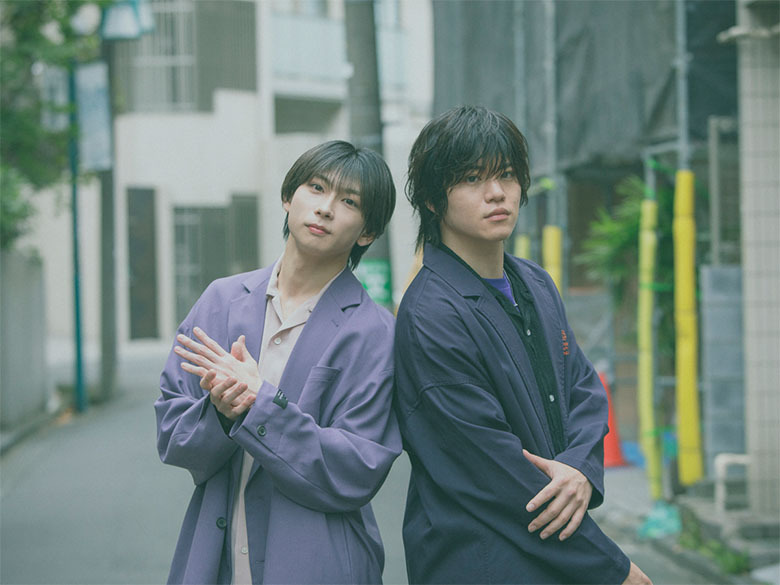 HOMINIS_edit's tweet image. ／
インタビュー💬✨
＼

舞台『#刀剣乱舞』初参戦の佐藤祐吾＆岩崎悠雅🌸

お2人が語る作品への思いとは❓

記事と撮り下ろし写真はこちら👀
👉hominis.media/category/actor…

#刀ステ #ホミニス
@satoyugodesu
@yuga_iwasaki
@stage_touken
