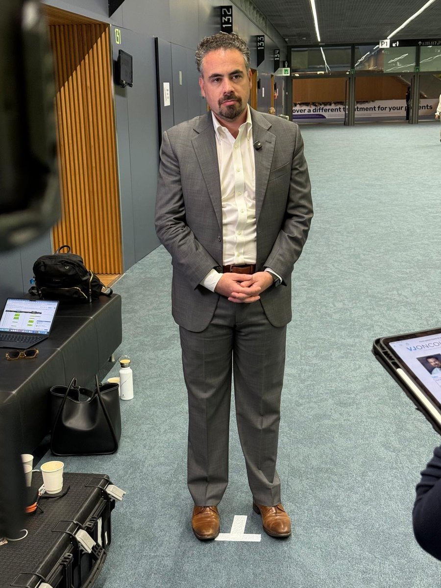VJ Oncology (@vjoncology) on Twitter photo It was lovely speaking to <a href="/benweinbergmd/">Benjamin Weinberg, MD, FACP</a> (<a href="/Georgetown/">Georgetown University</a>) who shared findings on BXCL701 plus pembrolizumab efficacy and safety in 2L advanced #PDAC, plus insights on current second-line treatment decision-making and therapeutic selection factors
Watch at VJOncology.com 👀 It was lovely speaking to <a href="/benweinbergmd/">Benjamin Weinberg, MD, FACP</a> (<a href="/Georgetown/">Georgetown University</a>) who shared findings on BXCL701 plus pembrolizumab efficacy and safety in 2L advanced #PDAC, plus insights on current second-line treatment decision-making and therapeutic selection factors
Watch at VJOncology.com 👀
