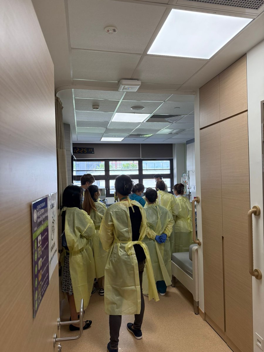 sophiawongyn's tweet photo. ✅Successfully treated (&amp; discharged!) the first solid cancer #celltherapy #TIL @IovanceBio pt in #Asia #Singapore @nccsingapore 

Thank you to all doctors, nurses, coordinators from #Haematology, #ICU, #InfectiousDisease #StemCell lab @mysgh @SingHealthSG - epitome of #teamwork! https://t.co/RfcUtZk68f