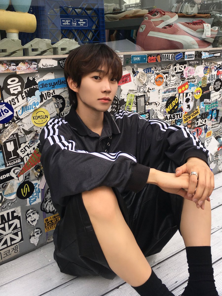 [#상하]
🖤🩶🖤🩶 

#NOMAD #노매드
#SANGHA #상하