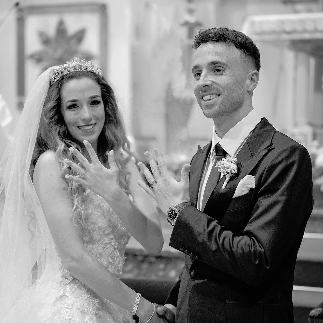 TheParkheadF's tweet image. This isn&apos;t our usual post but life is bigger than football &amp;amp; football is a family.

Liverpool footballer Diogo Jota (28) lost his life as a result of a traffic accident. 

Our thoughts &amp;amp; prayers are with his family, friends &amp;amp; Liverpool at this very sad time.💚❤️