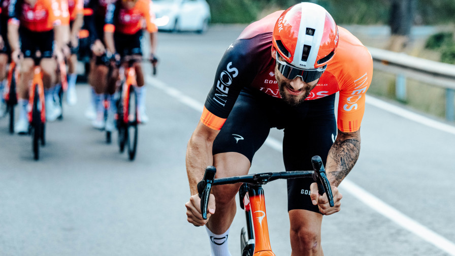 RenaudB31's tweet image. #TDF2025 / #Stat 📊
5⃣ : cinq coureurs peuvent entrer, en cas de victoire d&apos;étape, dans le cercle des coureurs victorieux sur les trois grands tours

➡ Qui a le plus de chance selon vous ?

🇦🇺 GROVES Kaden (ADC)
🇮🇹 GANNA Filippo (IGD)
🇩🇪 ACKERMANN Pascal (IPT)
🇧🇪 WELLENS Tim…