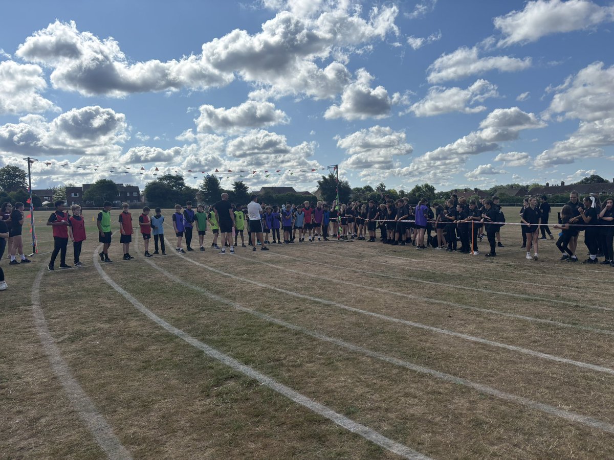Year 7 800m Winners 🥇🥈🥉 <a href="/VictoryPEDept/">Victory PE Dept.</a> <a href="/VictoryAcad/">Victory Academy</a>