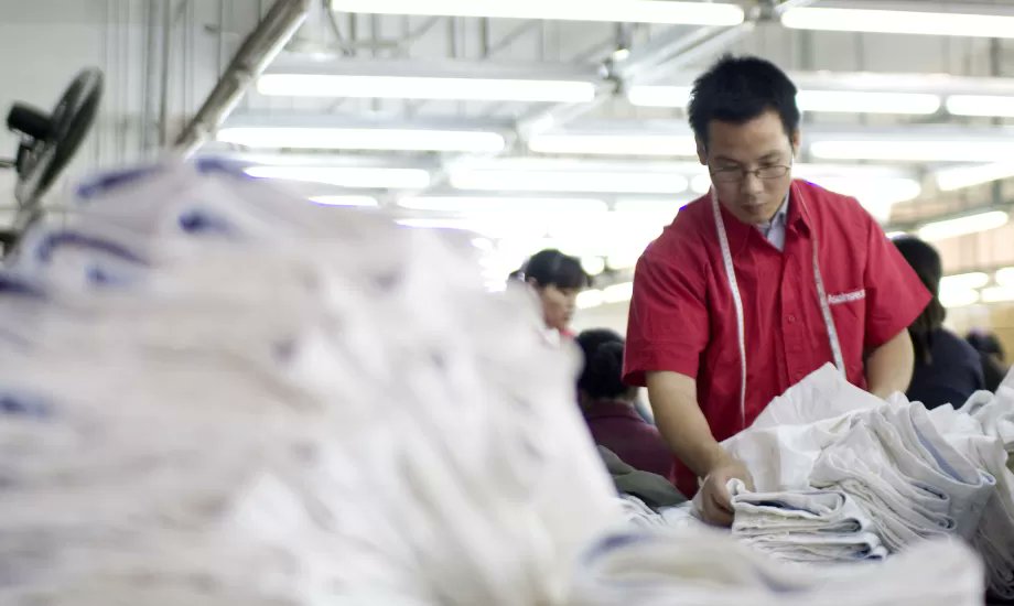 TexFash (@texfash) on Twitter photo 👚 Ever wondered how #sustainable your clothes are?
A new #FashionImpactToolkit maps 3,000+ hidden problems in the #clothing industry — from #fibre to landfill.
🔗 texfash.com/update/new-fas…
#manufacturing #workersrights #Recycling #sustainablefashion #texfash
<a href="/GFAgenda/">Global Fashion Agenda</a> <a href="/Deloitte/">Deloitte</a> 👚 Ever wondered how #sustainable your clothes are?
A new #FashionImpactToolkit maps 3,000+ hidden problems in the #clothing industry — from #fibre to landfill.
🔗 texfash.com/update/new-fas…
#manufacturing #workersrights #Recycling #sustainablefashion #texfash
<a href="/GFAgenda/">Global Fashion Agenda</a> <a href="/Deloitte/">Deloitte</a>