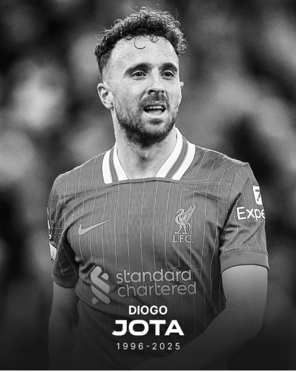 linnyloo1975's tweet photo. This is heartbreaking YNWA 💙💙💙 https://t.co/0yfnyCRCQk