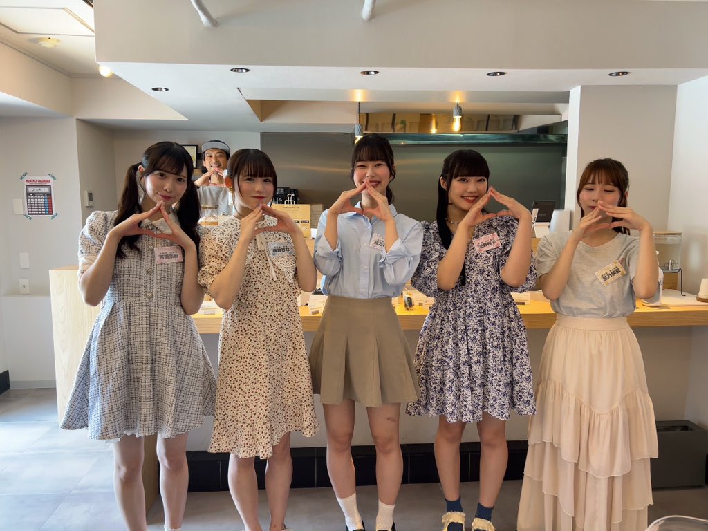 fujino_sayanes's tweet photo. 本日はTEMARU OMUSUBI STANDさん
店頭にておむすびをご案内させていただきました🍙✨
#Shupines が考案した「べーこんぶおむすび」いかがでしたか?🥓🥗
ご来店いただいた皆様、ありがとうございました☺️
これからも公式アンバサダーとして #TEMARU さんのおむすびの魅力をいっぱい伝えます!✊🏻 https://t.co/QQ1RpbJtXo