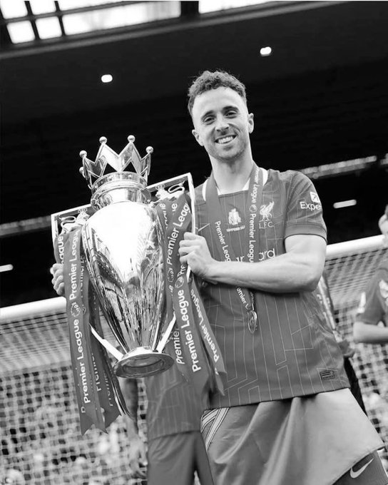 RIP Diego Jota, absolutely tragic news.  #YNWA