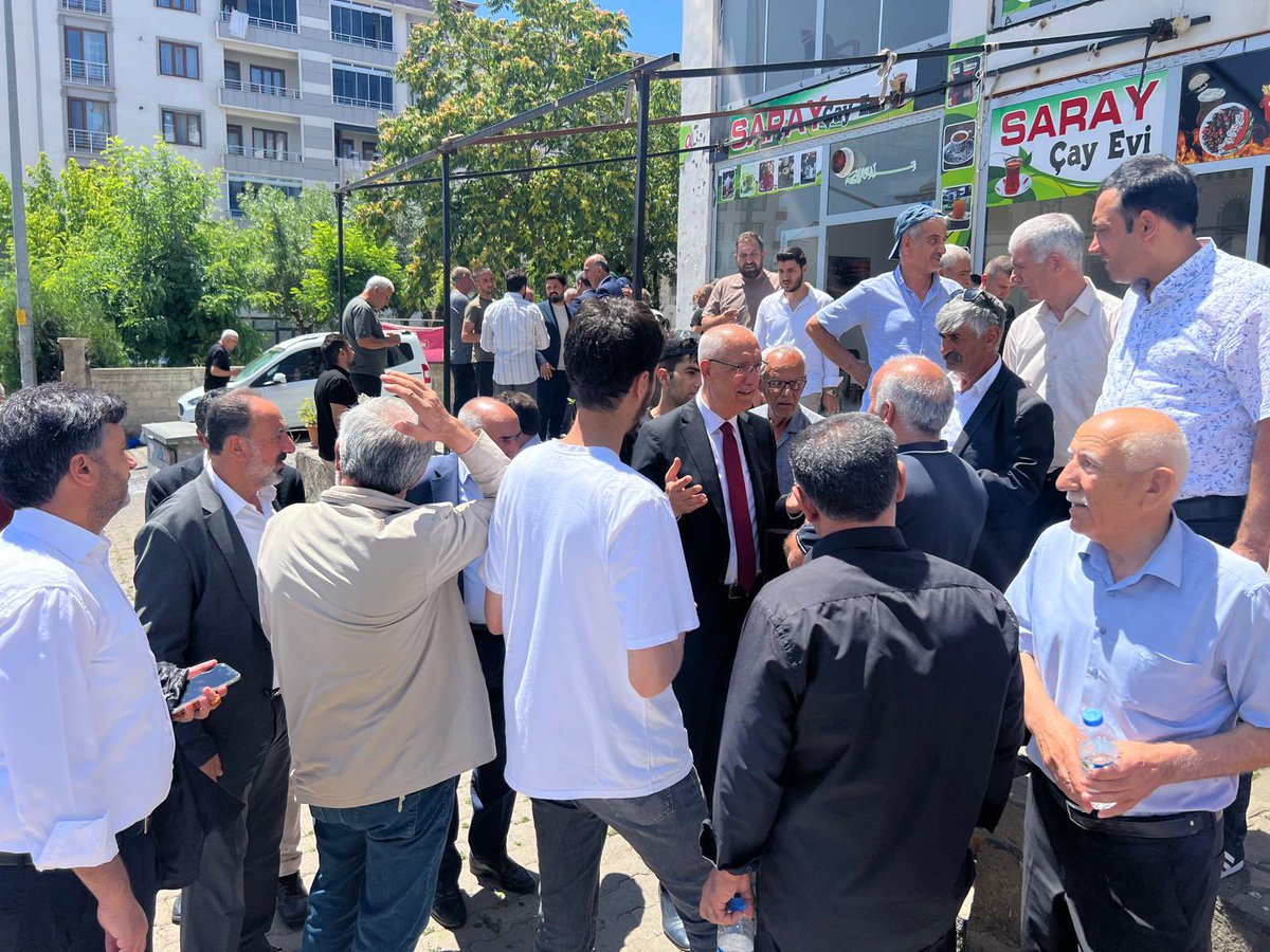 Feyzi Berdibek🇹🇷 (@feyziberdibek1) on Twitter photo 📍Saray Mahallesi
Saray Mahallesi sakinlerimizle bir araya gelerek, bölgedeki kentsel dönüşüm sürecine dair istişare ve değerlendirmelerde bulunduk. Vatandaşlarımızın görüş ve taleplerini dinleyerek sürece dair bilgilendirmelerde bulunduk.
<a href="/Erdalarikan12/">Erdal ARIKAN</a> <a href="/yilmaz_seven/">Av. Yılmaz SEVEN</a> 📍Saray Mahallesi
Saray Mahallesi sakinlerimizle bir araya gelerek, bölgedeki kentsel dönüşüm sürecine dair istişare ve değerlendirmelerde bulunduk. Vatandaşlarımızın görüş ve taleplerini dinleyerek sürece dair bilgilendirmelerde bulunduk.
<a href="/Erdalarikan12/">Erdal ARIKAN</a> <a href="/yilmaz_seven/">Av. Yılmaz SEVEN</a>
