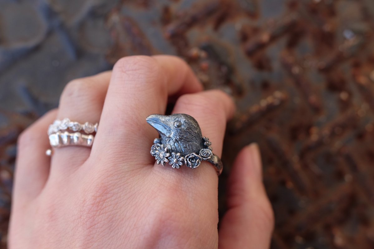 久しぶりにデザフェスでます！

𓆈designfesta vol.61𓆈
ブースNo. P-223
期間 7/5.6