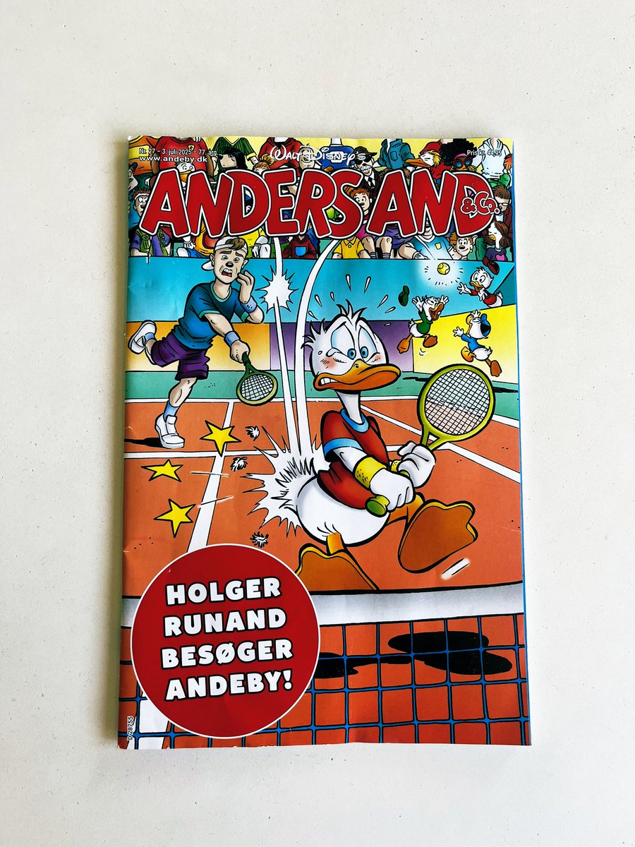 holgerrune2003's tweet image. Anders And er på gaden i dag med masser tumult på tennisbanen i Andeby 🎾 #andersand #andeby #disney #storyhouse #egmont