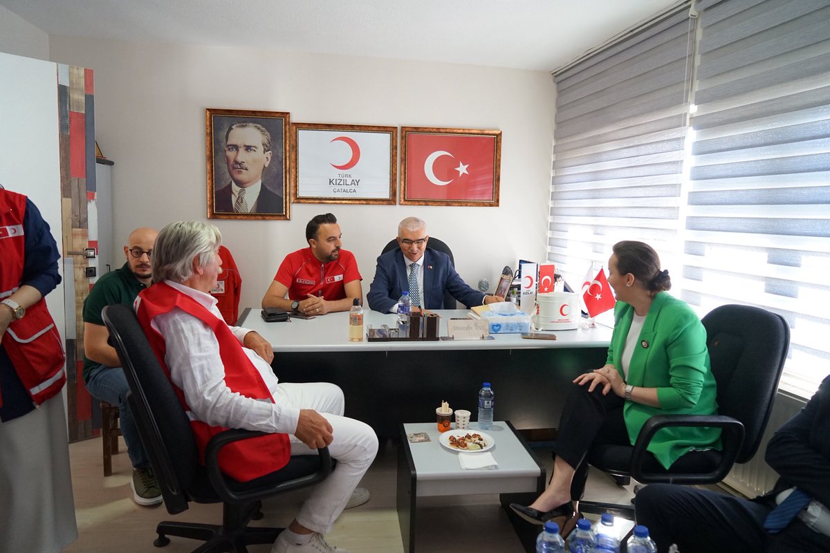 Genel Sekreterimiz Ramazan Saygılı ve İstanbul İl Merkezi Başkanımız  Burcu Kösem, Yönetim kurulu üyelerimiz, Çatalca Şubemize bir ziyaret gerçekleştirdi. Ziyaret sırasında, devam eden çalışmalar ve üzerine görüş alışverişinde bulunuldu, yeni dönem için başarı dilekleri iletildi