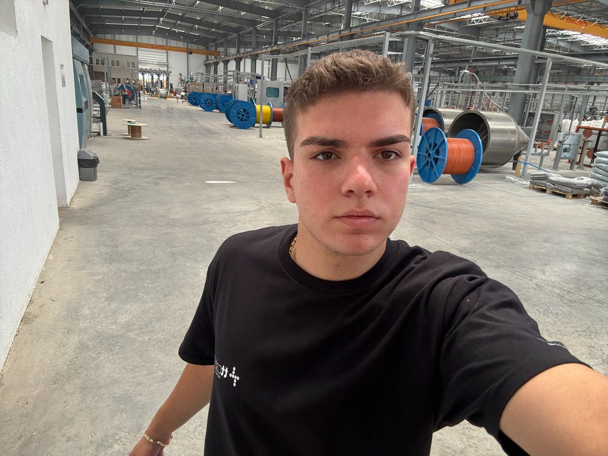 Delkov3's tweet photo. another day at work, good morning! π
#ttcables #work #SuccessStories https://t.co/LAuQidmMMp