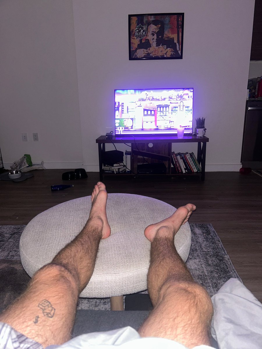 RT Game Now 🏧🏧🏧
3/3/3 15 min and SIX COMMENTS
🙏🤑🏧🥵😂

No mercy make em good comment so pigs Lfg
