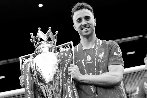 Rest in peace, Diogo 🙏🏼💔

Deepest condolences and support are with Liverpool Football Club and his family and friends.

Life is short. Always appreciate life and those close to you.