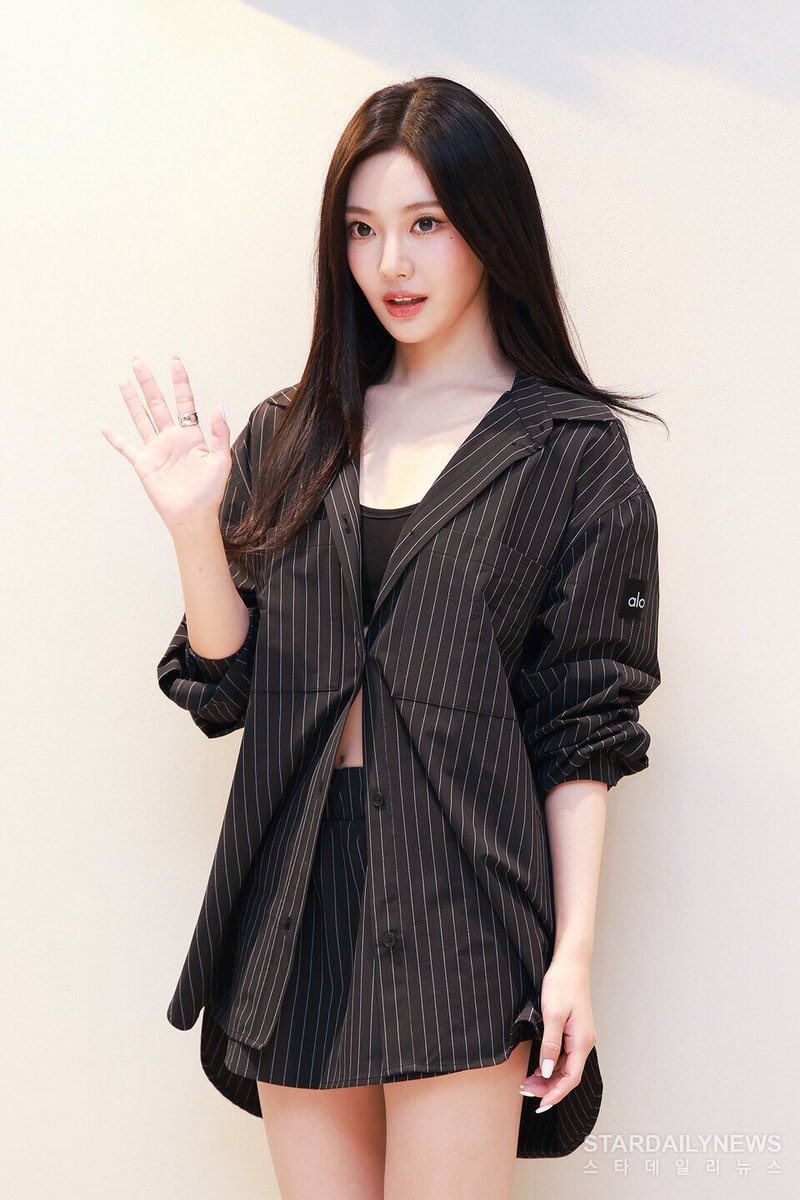 wntrult's tweet photo. aespa NINGNING has been named Brand Ambassador for Alo. https://t.co/NHCFVC4qBi