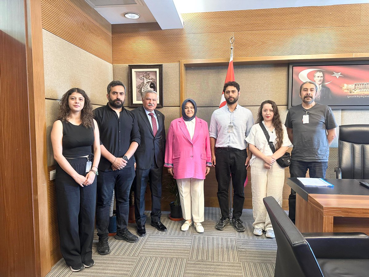 Konya Milletvekilimiz ve Komisyon Üyemiz Sn. Latif SELVİ ile birlikte Özel Sektör Öğretmenleri Sendikası Başkanı Sn. Eren EDEBALİ ve Yönetim Kurulu Üyeleri’nin çalışma alanları ile ilgili talep ve görüşlerini dinledik.

Nazik ziyaretleri için teşekkür ederim.

📍TBMM