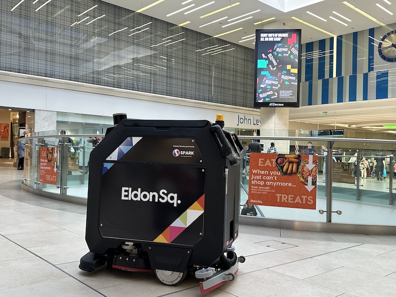 Spark EPoS redefines commercial cleaning at Eldon Square with the Spark L50 thecleanzine.com/pages/23514/sp… via @thecleanzine
